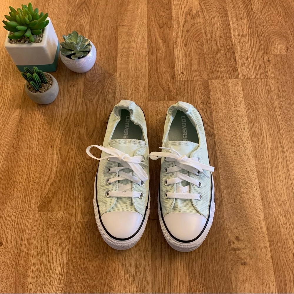 Chuck Taylor All Star Shoreline Slip-On size 9